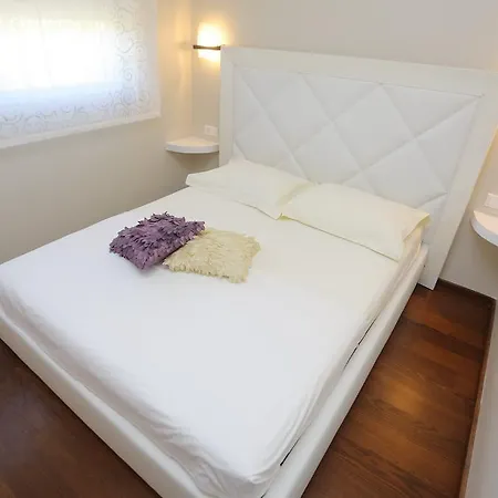 Apartment Eva *