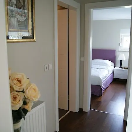 Apartment Eva *